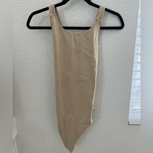 Aritzia Wilfred Free Tan Nude Beige cross back tank bodysuit